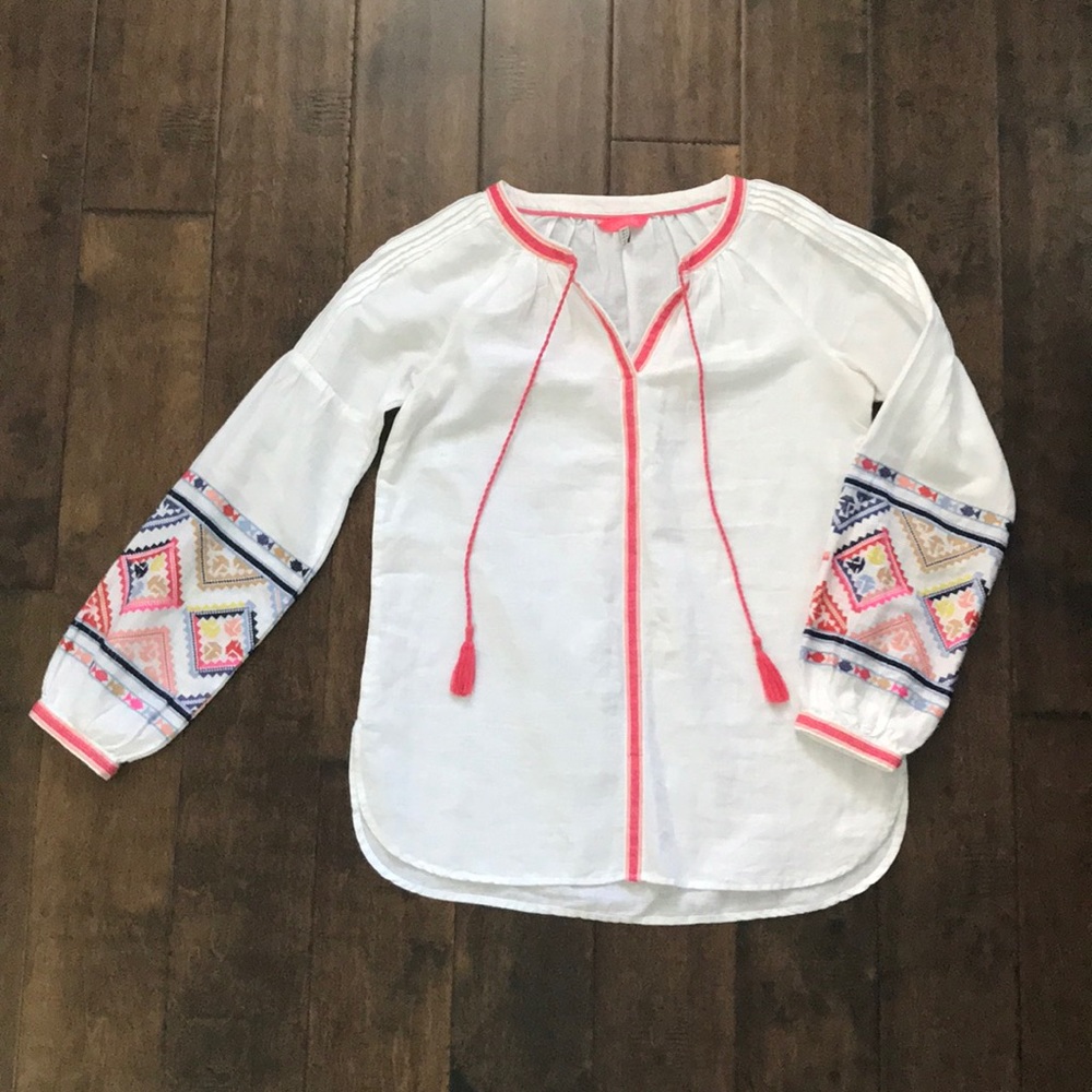 White embroidered tunic top